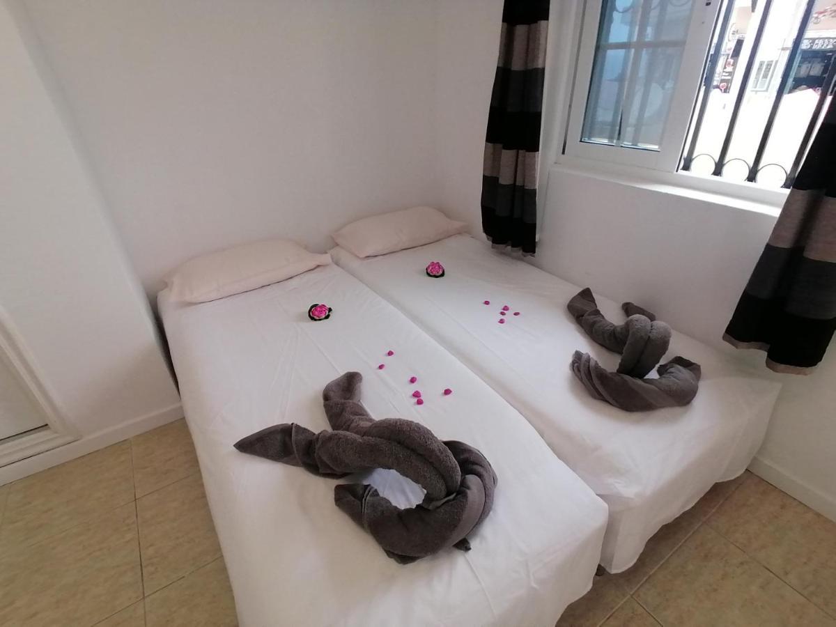 Small Studio, 50 M Front Of The Ocean & Free Wifi Playa Feñabe Exterior foto