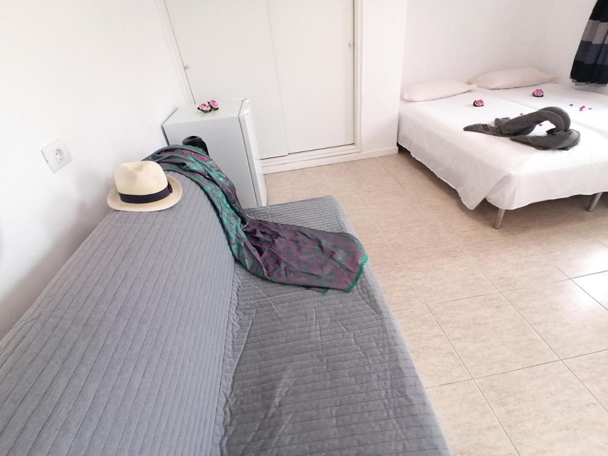 Small Studio, 50 M Front Of The Ocean & Free Wifi Playa Feñabe Exterior foto